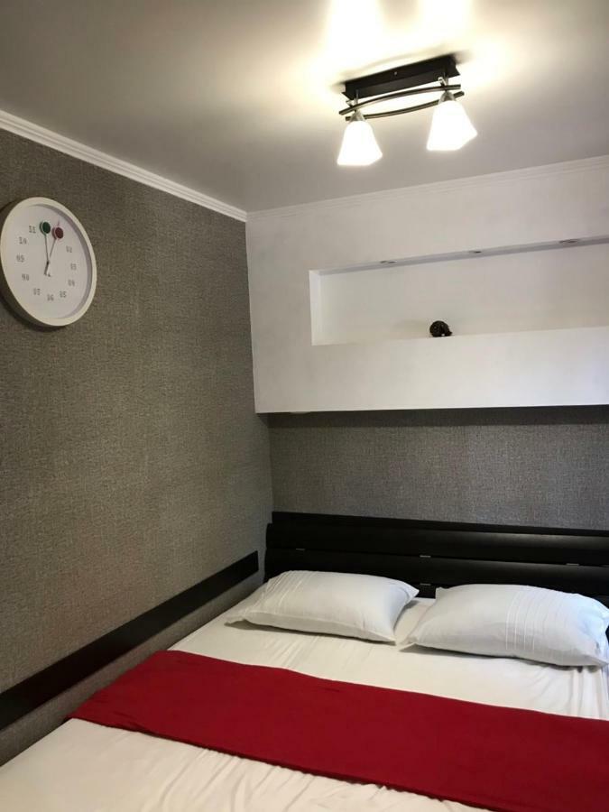 Apartments Gagarina 72 Krivoi Rog Exterior foto